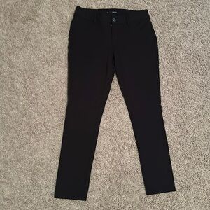 Maurice’s small/medium stretch ankle pants